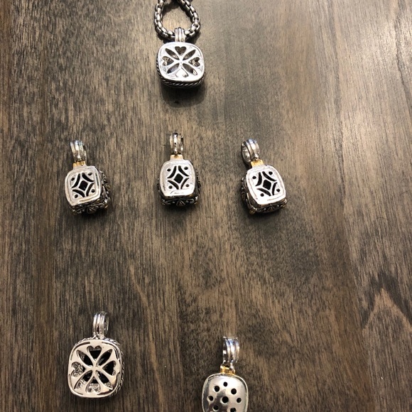 Necklaces - Picture 5 of 7